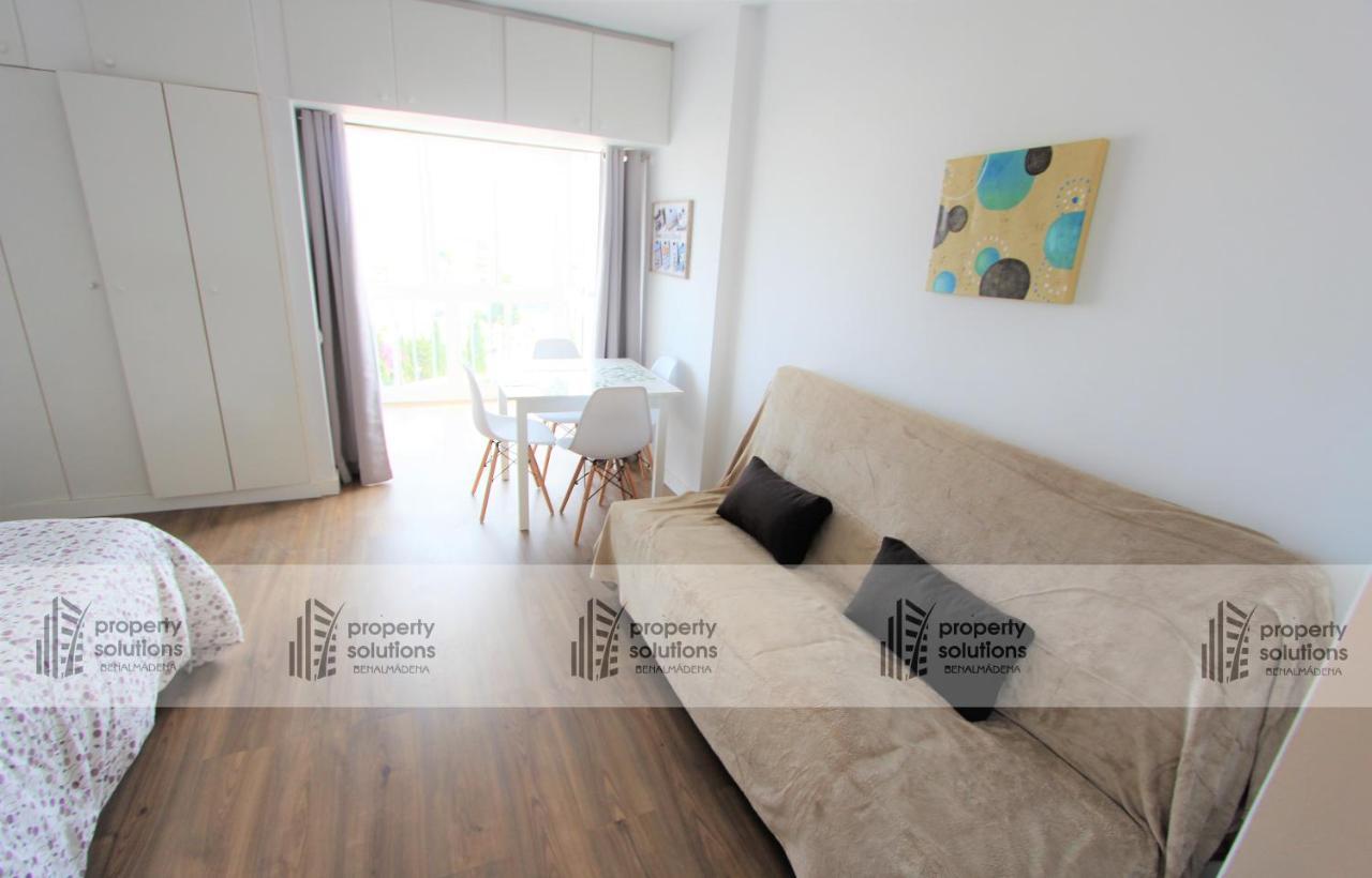 712 Iris Apartamentos - Vista Al Mar - A 10 Min De La Playa Caminando Y 5 Min Del Centro Benalmadena Ngoại thất bức ảnh